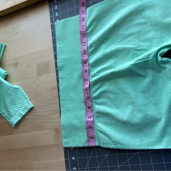 GYMSHARK VITAL SEAMLESS 2.0 LEGGINGS - L - Picture 4 of 10